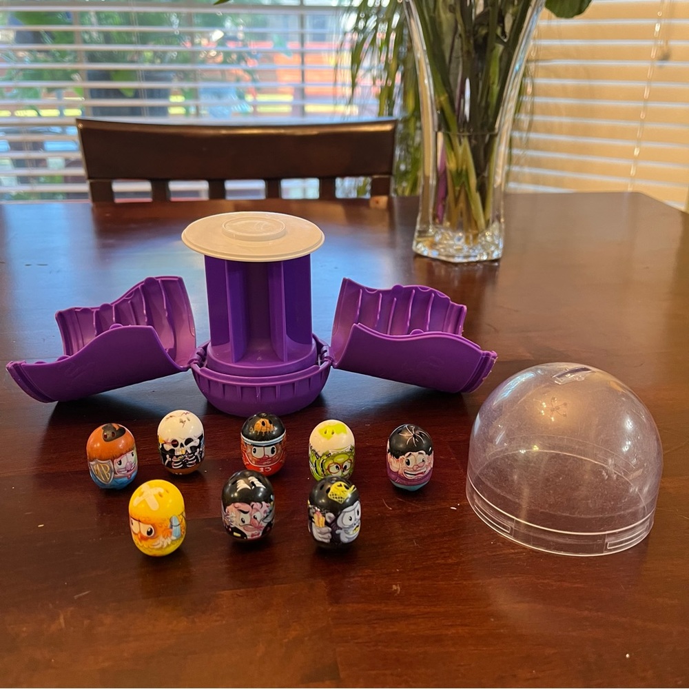 VNTG Mighty Beanz Purple Capsule & 8 Beanz